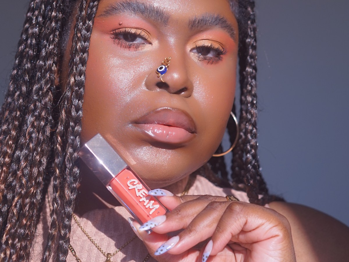 Fenty Beauty – Gloss Bomb Cream in “Peach&nbsp;Pout”